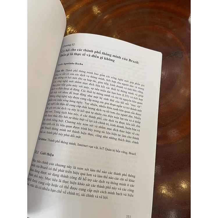 BIỂU TƯỢNG VÀ KHÔNG GIAN KIẾN TRÚC ĐÔ THỊ - Ảnh 4