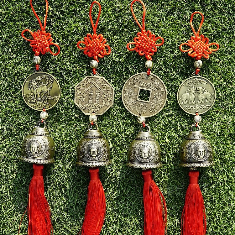 Chuông gió phong thủy đồng treo cửa hình Phật