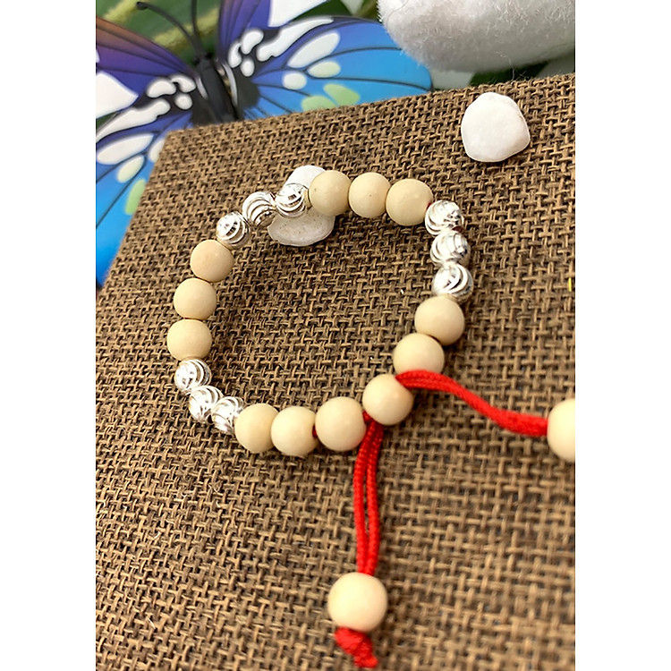 Vòng Dâu Tằm 9 Bi Bạc Cho Bé Gái (mẫu 2)