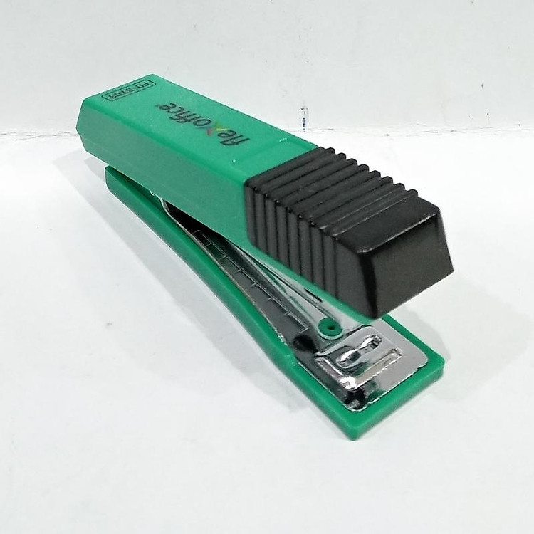 Bấm Kim Số 10 FO-ST03 (Màu Xanh Lá) - Ảnh 4