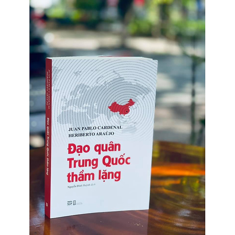 ĐẠO QUÂN TRUNG QUỐC THẦM LẶNG