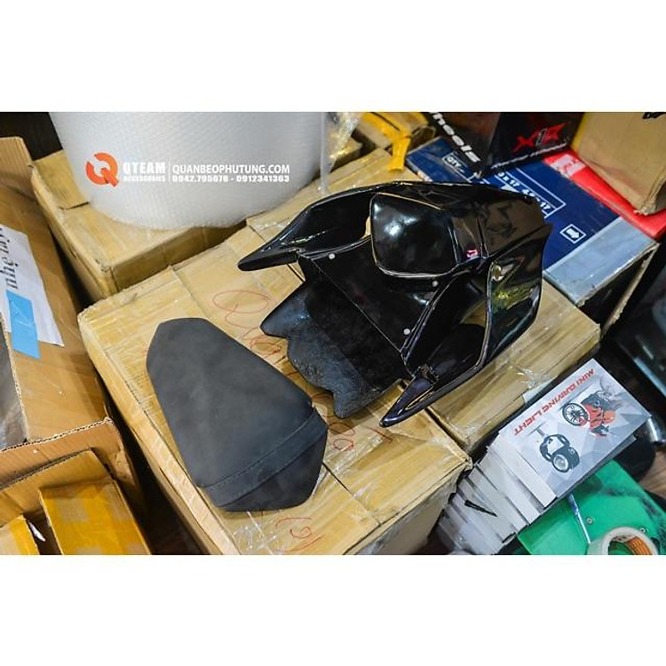 ỐP ĐUÔI R1M ĐỘ CHUẨN DÀNH CHO YAMAHA R15V3- NHỰA COMPOSITE HOÀN HẢO