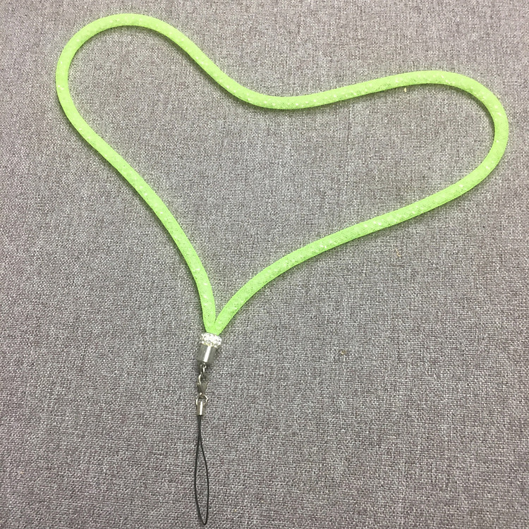 Dây đeo điện thoại bọc hạt phát sáng tuyệt đẹp (Giao màu ngẫu nhiên) - Hàng chính hãng