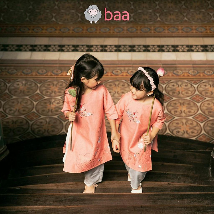 Áo dài cách tân BAA BABY thêu hình cho bé gái từ 1 - 7 tuổi - GT-SE02D