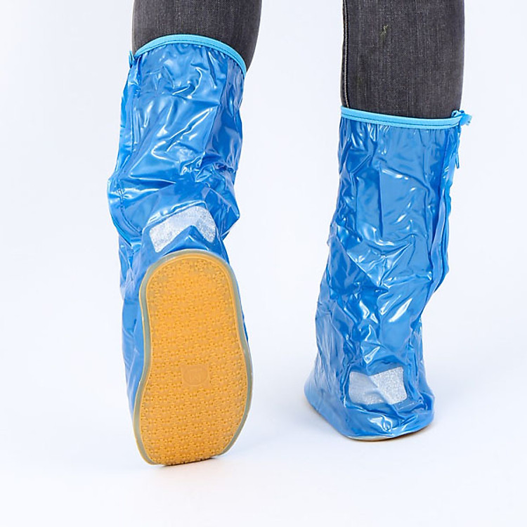 Giày đi mưa dáng bệt chống trơn trượt rất đa năng và tiện lợi