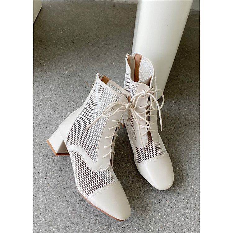 Boot lưới cổ ngắn gót vuông 5cm cột dây màu kem HIỆN ĐẠI GBN6202