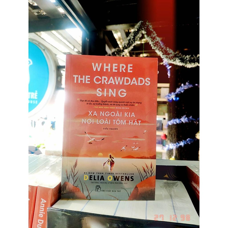 Xa Ngoài Kia Nơi Loài Tôm Hát - Ảnh 3