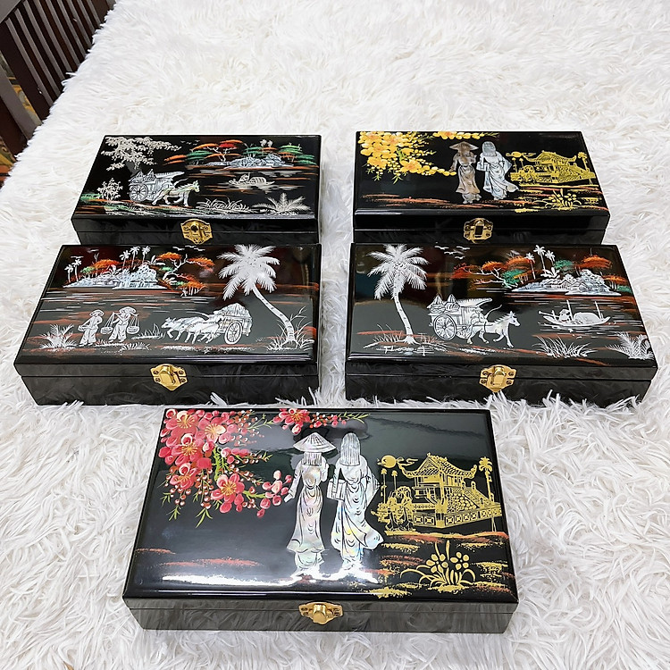 Hộp Nữ Trang Sơn Mài Cẩn Ốc Chìm (14x24x6 cm)