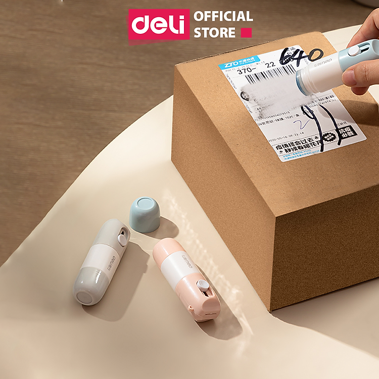 Bút Xóa Thông Tin Trên Bill Đơn Hàng Kèm Dao Rọc Giấy Deli JQ122 – Xám