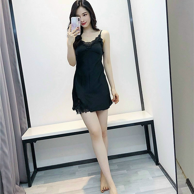 Váy Ngủ Lụa Satin, Váy Ngủ Thêu Ren Phong Cách Đơn Giản Kiểu Dáng Sang Trọng 7632