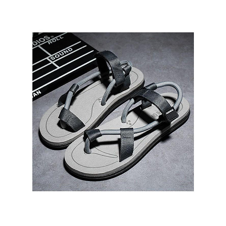 Sandal nam nữ xỏ ngón , đi du lịch , đi biển mẫu mới