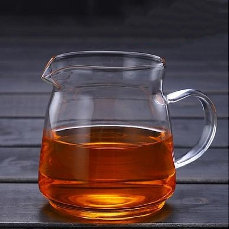 Chén tống trà thủy tinh