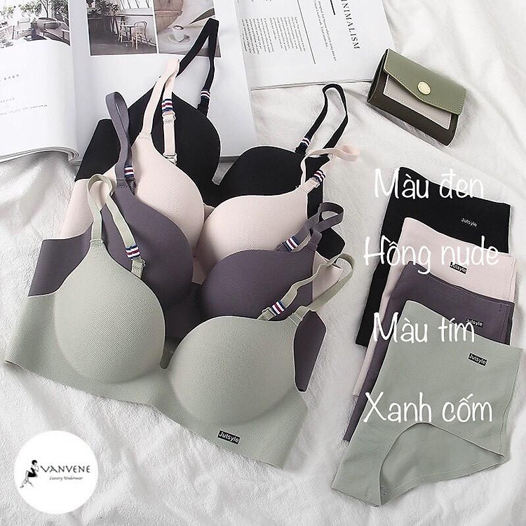 Bộ đồ lót / set đồ lót chất su đúc thông hơi không gọng nâng ngực B688