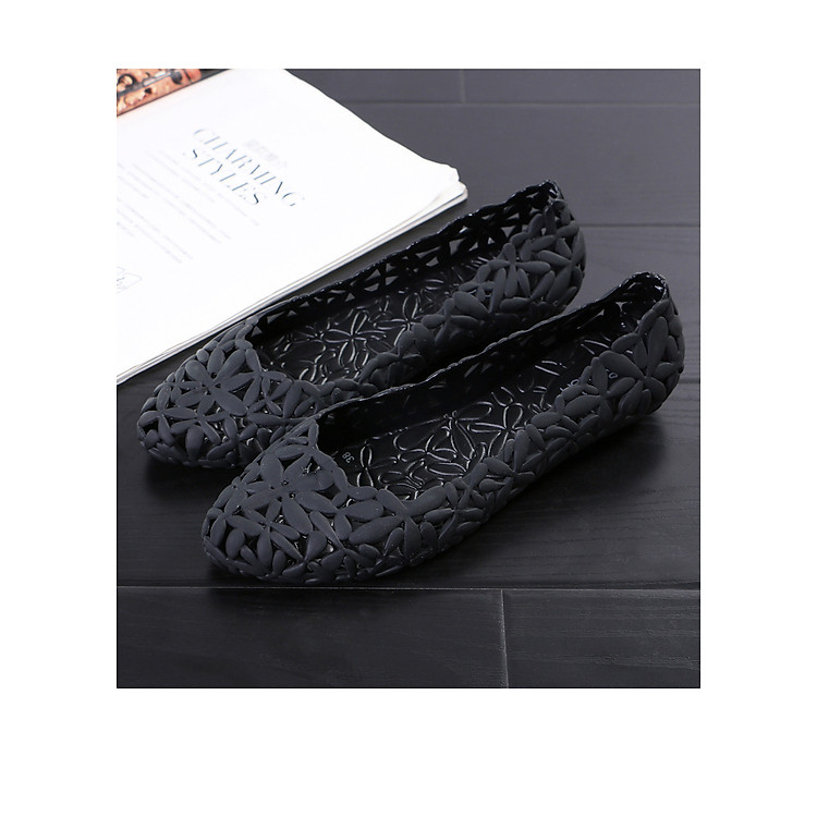 Giày lười nữ nhựa chống trơn trượt 176