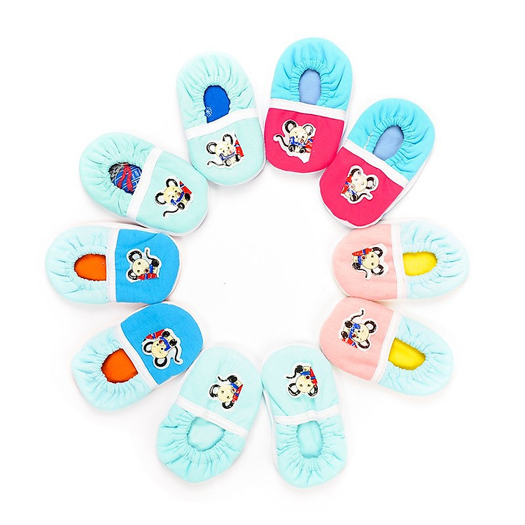 Combo 05 đôi giày vải tập đi cho bé( Hoạ tiết ngẫu nhiên)