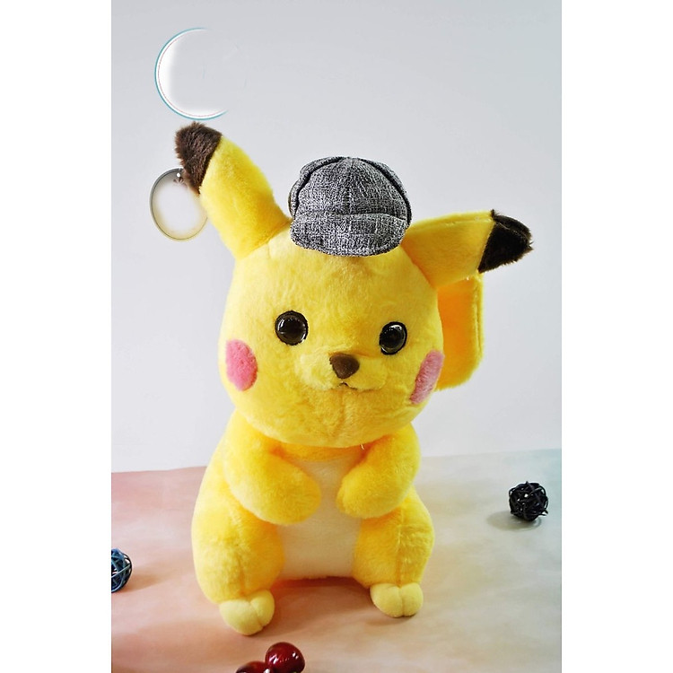 Thú bông Pikachu thám tử ngồi