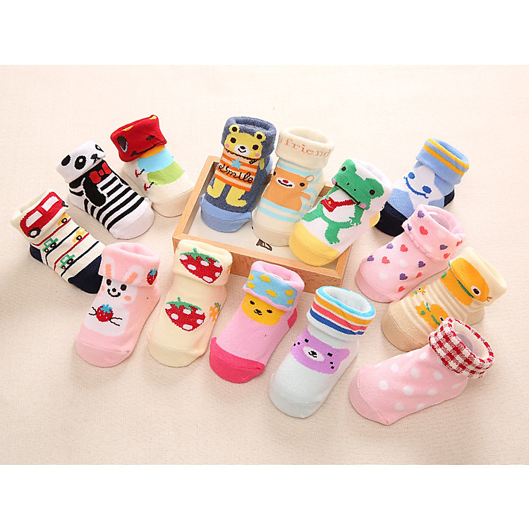 Vớ trẻ sơ sinh chống trượt từ 0-6 tháng