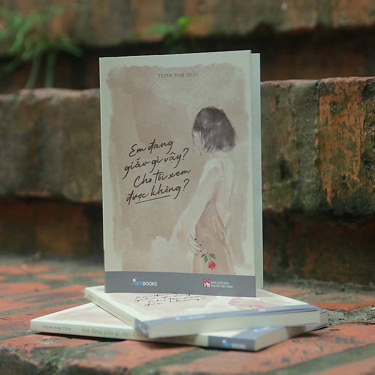 Em Đang Giấu Gì Vậy? Cho Tôi Xem Được Không? - Ảnh 3