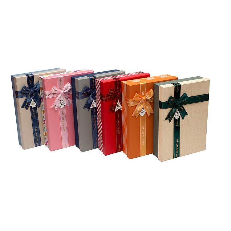 Hộp Quà Chữ Nhật Phượng Hoàng C201 (21 x 14 x 4 cm)