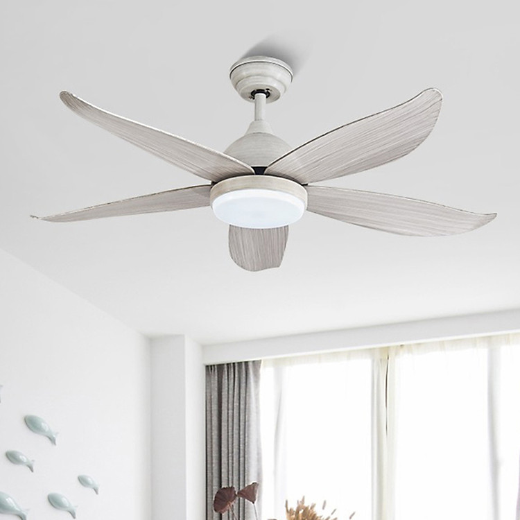 Quạt trần đèn hiện đại HomeFan661