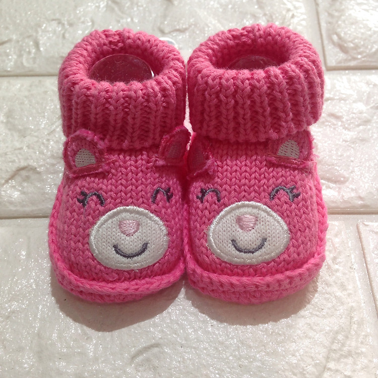 Giày len cho bé 0-6 tháng mẫu ngẫu nhiên