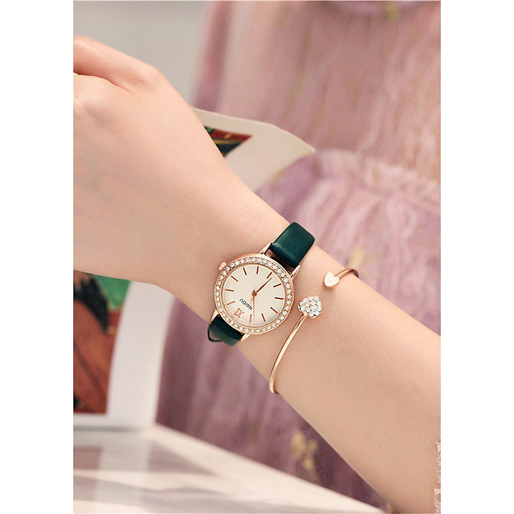 Đồng hồ nữ công sở