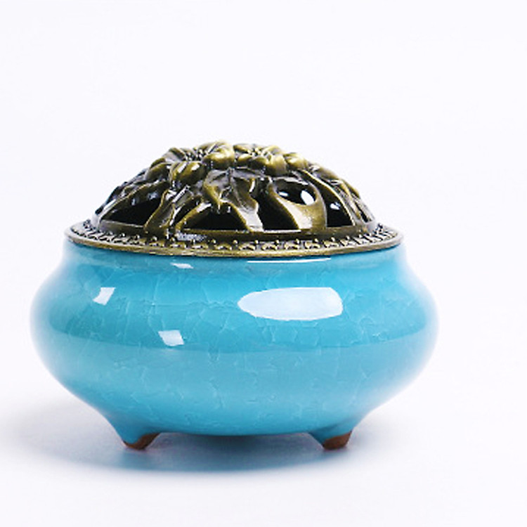 Lư xông đốt trầm hương, chất liệu gốm Sứ, nhiều màu sắc đa dạng