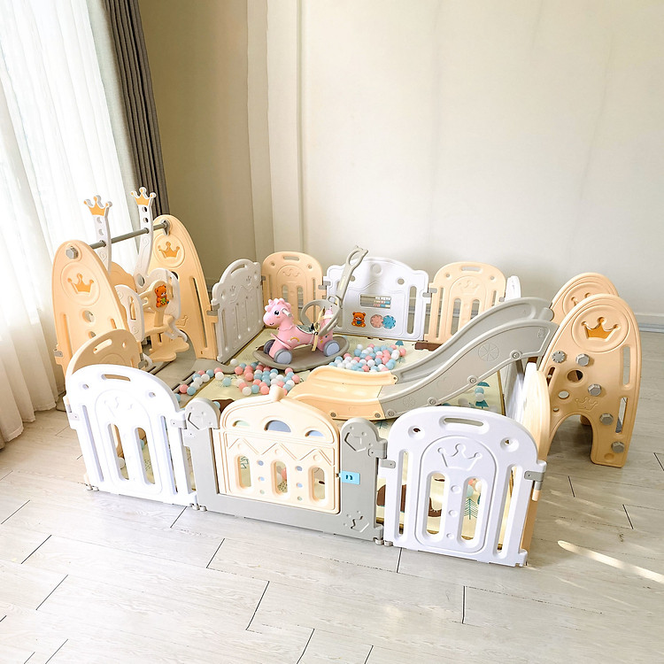 Bộ quây vương miện cho bé đầy đủ phụ kiện