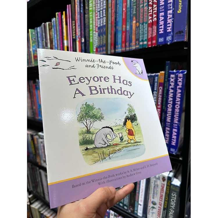 Eeyore Has A Birthday - Ảnh 2
