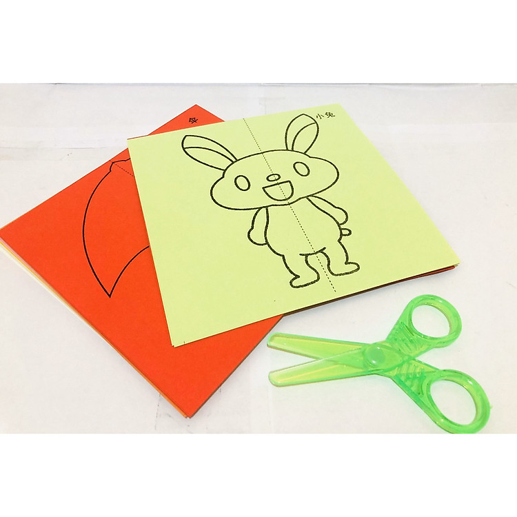 Bộ Đồ Chơi Cắt Giấy Thủ Công Cho Bé 95 tấm hình 9 màu khác nhau, kích thích phát triển trí não