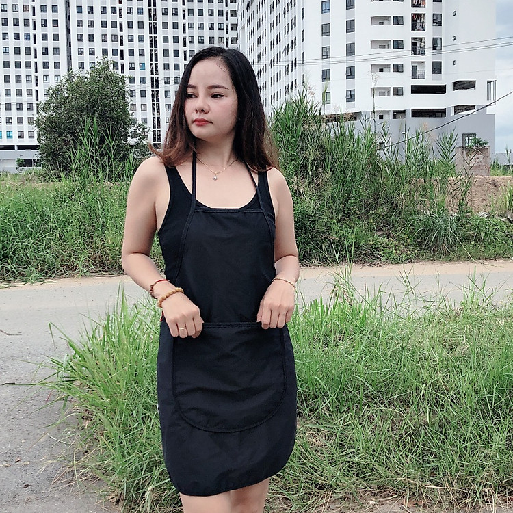 2 tạp dề nấu bếp, thiết kế đơn giản, có túi đựng điện thoại phía trước, kích thước freesize, chất liệu vải dù mỏng, không thấm nước (Nhiều mẫu mã hoa văn)