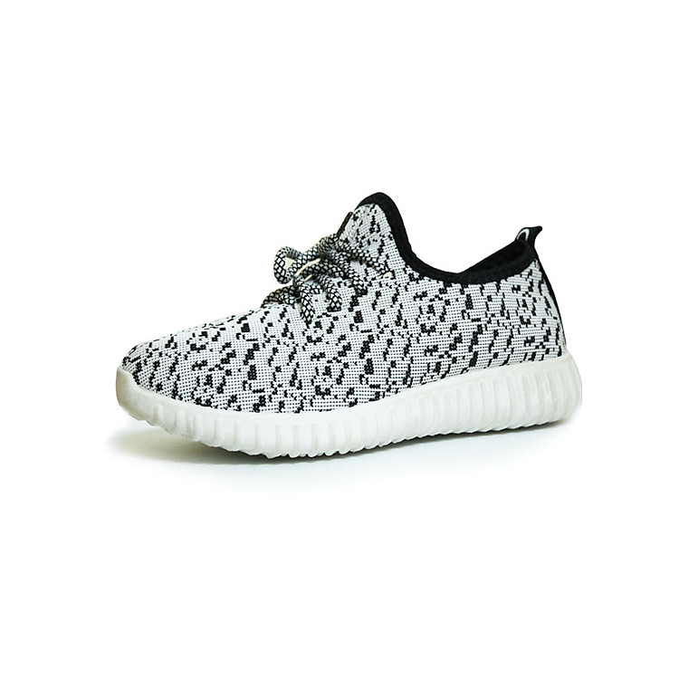 Giày thể thao nữ siêu thoáng Rozalo RM905626