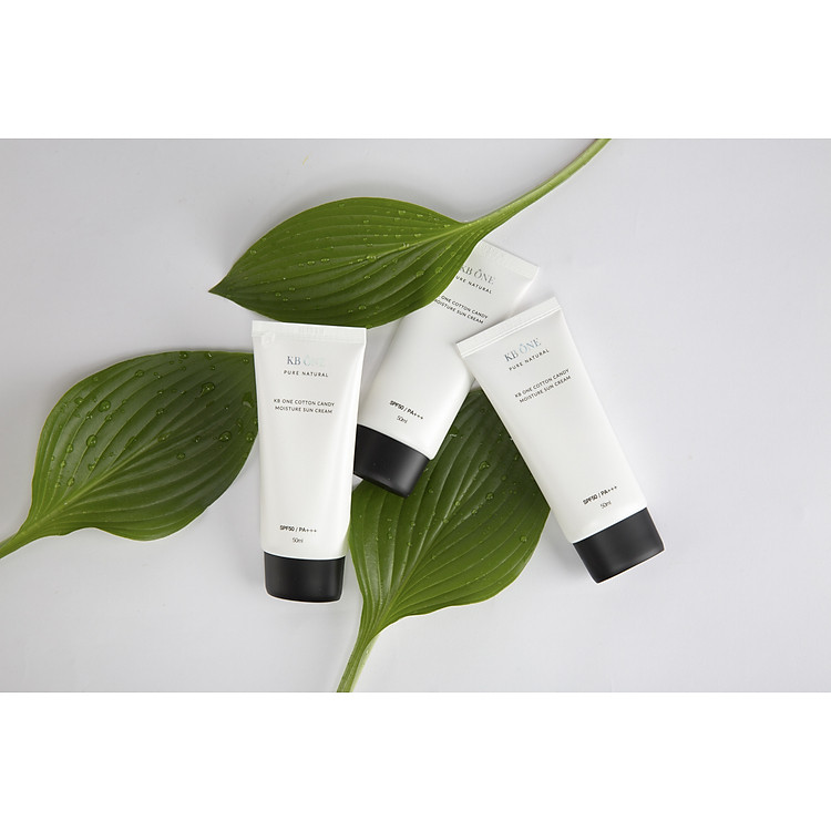 Kem chống nắng dưỡng ẩm SPF50/ PA+++ Kbone (50ml)