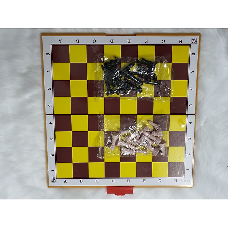 Mua tại Lazada: Bộ cờ Vua lớn Trung Thành 42x44cm Chính hãng Tiết kiệm