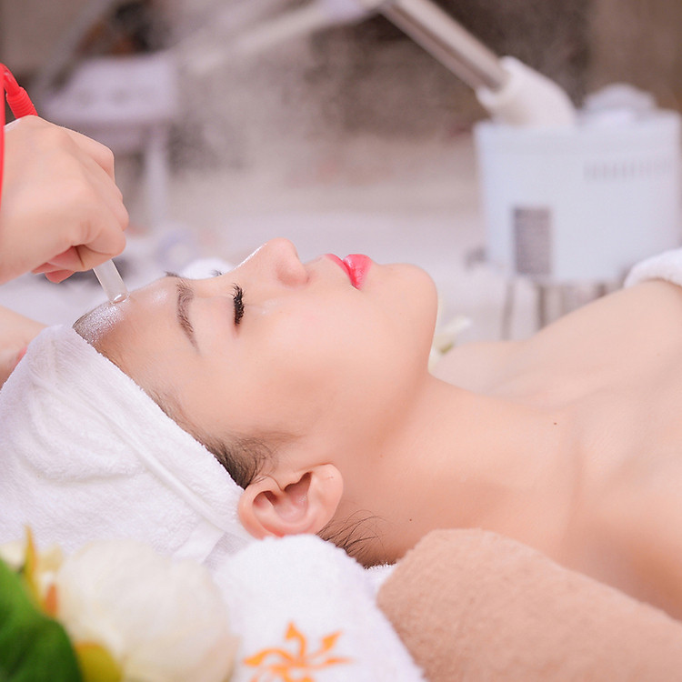 Chăm Sóc Da Mụn Bằng Công Nghệ Cao IPL