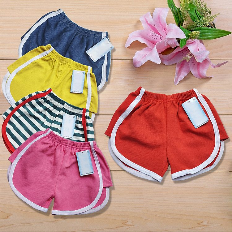 Combo 5 quần đùi thun bé gái nhiều màu cho bé từ 8kg đến 23kg, vải cotton 100% cao cấp 4 chiều,thoáng mát thấm hút mồ hôi, co dãn tốt cho bé thoải mái hoạt động ( Giao màu ngẫu nhiên )