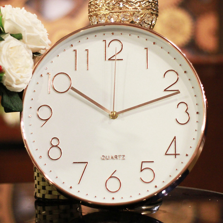 Đồng Hồ Treo Tường Kim Trôi Rosegold QUARTZ