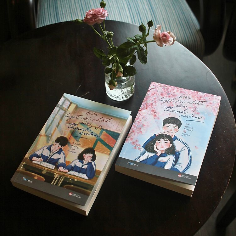 Sách Điều Tuyệt Vời Nhất Của Thanh Xuân (Tập 1 + Tập 2) (Bản Đặc Biệt)