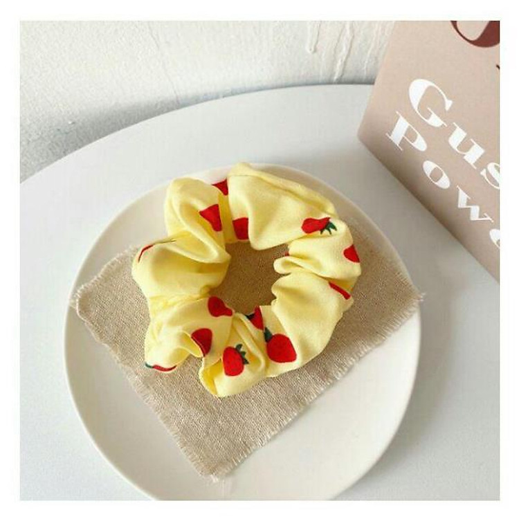 THUN CỘT TÓC HÌNH TRÁI DÂU KUTE PHÔ MAI QUE