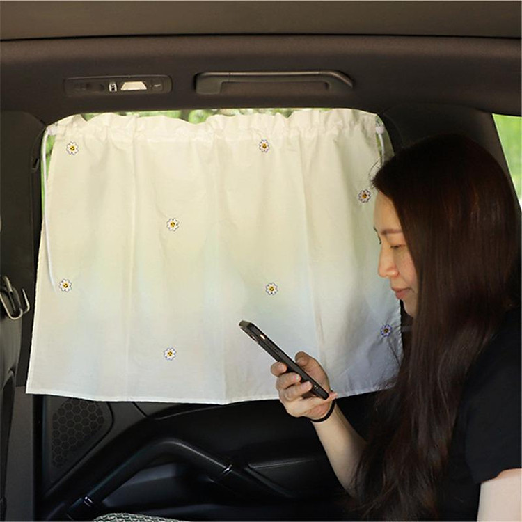 Phong cách mới nhất ô tô che nắng cửa sổ thêu gấu bông vải ô tô che nắng mùa hè kem chống nắng cách nhiệt rèm ô tô cung cấp