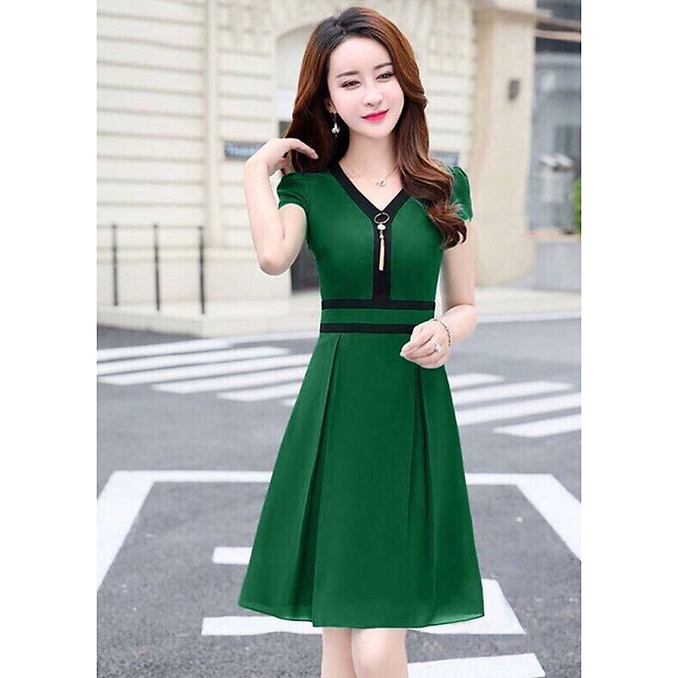 Đầm Xòa Cổ V Viền SK44420