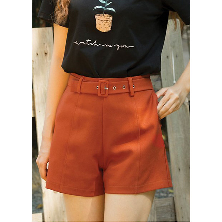 Quần Short Phối Đai Gumac QA341
