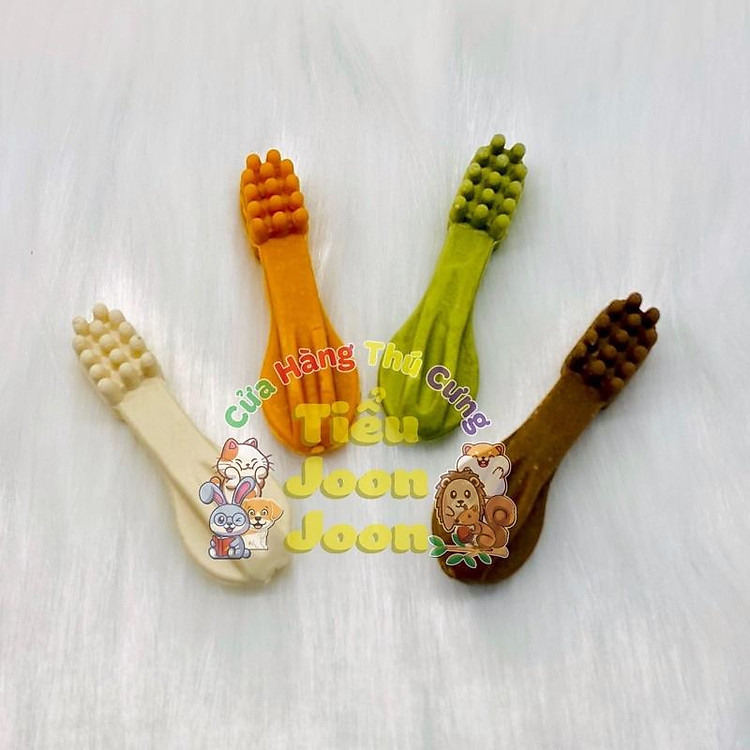 2 cây bàn chải mài răng cho Hamster