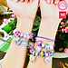 Đồ chơi vòng tay charm chính hãng TOI - Vòng tay thủ công cho bé gái DIY 3 chủ đề bé tự xỏ dây luồn hạt