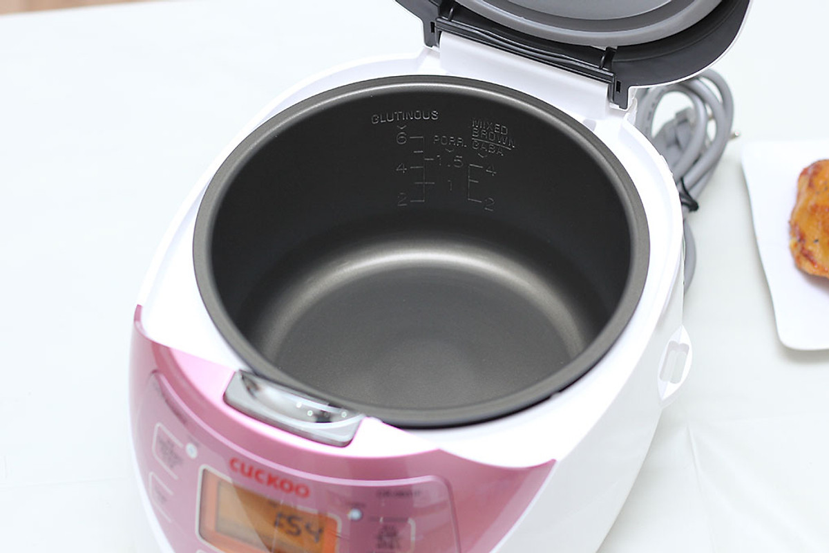 Nồi Cơm Điện Tử Cuckoo CR-0631F (1L) - Hàng Chính Hãng