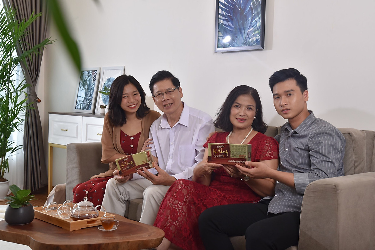 Trà hòa tan Linh Chi Nhất Long - hỗ trợ ổn định huyết áp, đường huyết, mỡ máu cao, chiết xuất 100% linh chi đỏ, hàng chính hãng công ty.