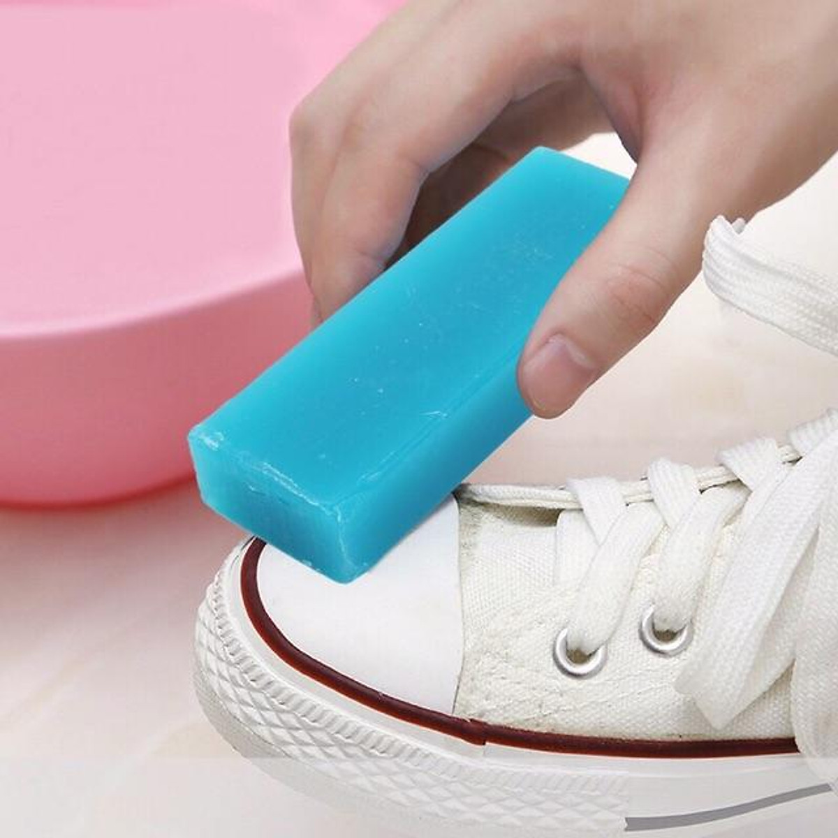 Sáp tẩy giầy khô