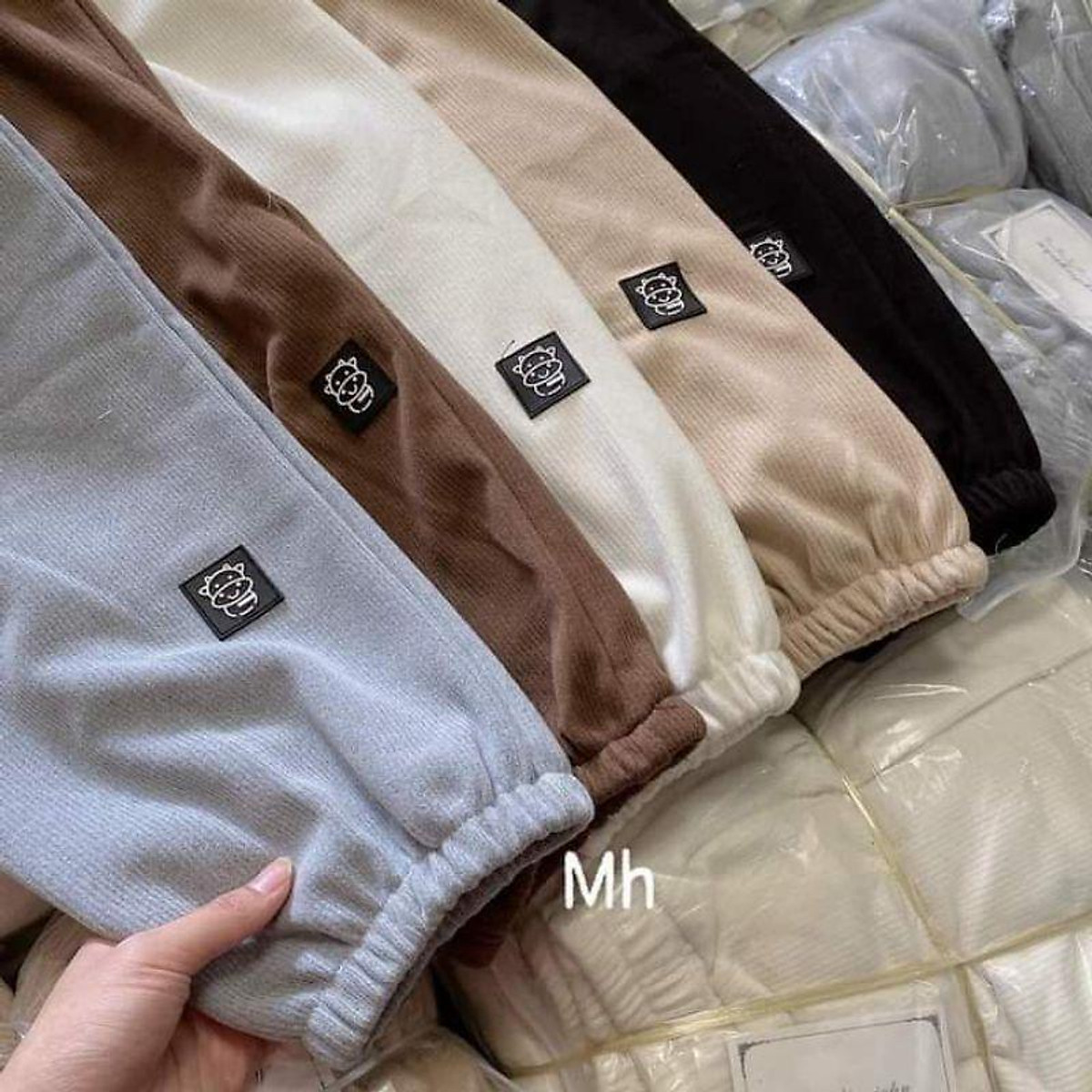 Quần jogger ống rộng bo gấu Nhung tăm , nỉ cotton quần phong cách Ulzzang thời trang năng động