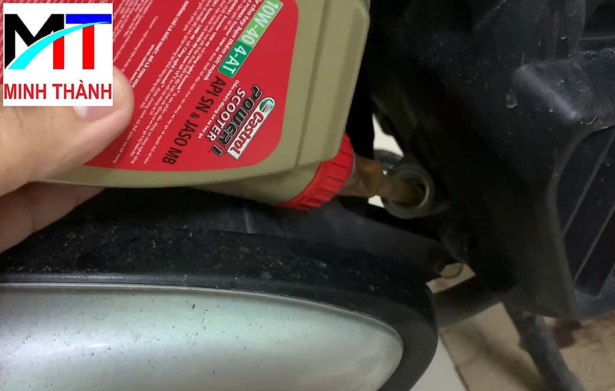 Dầu nhớt xe tay ga Castrol Power 1 Scooter 0,8L (800ML)