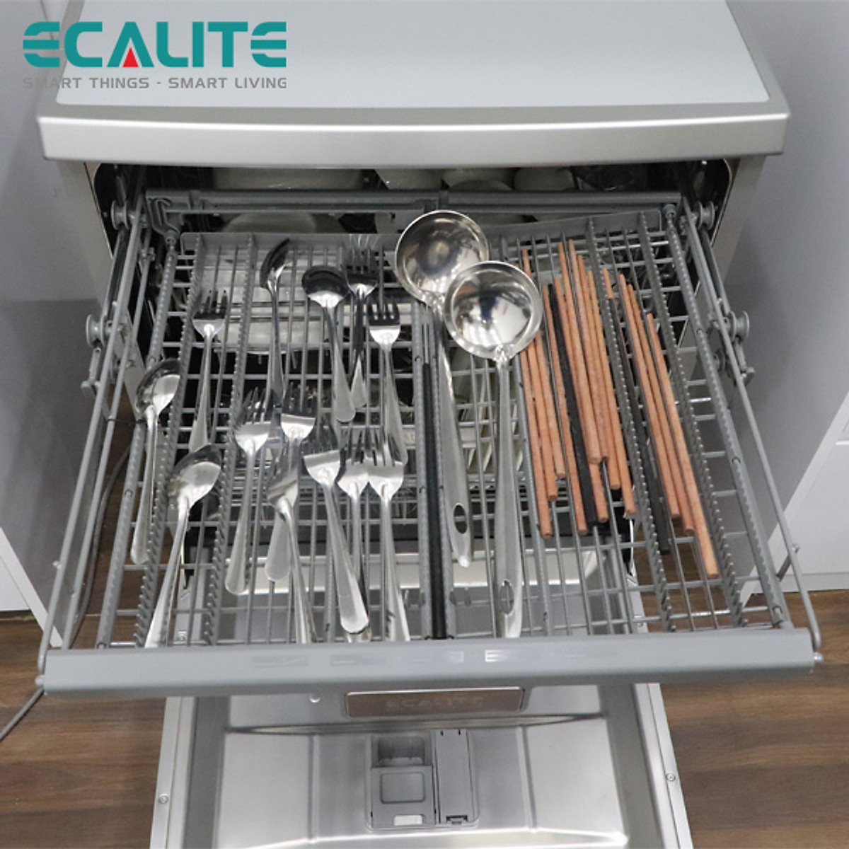 Máy Rửa Chén Độc Lập Ecalite EDW-SMS6015AS - 14 Bộ - 8 Chương Trình Rửa - Tự Động Hé Cửa - Hàng Chính Hãng